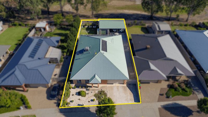 15 Curtis Court, NAGAMBIE, VIC 3608