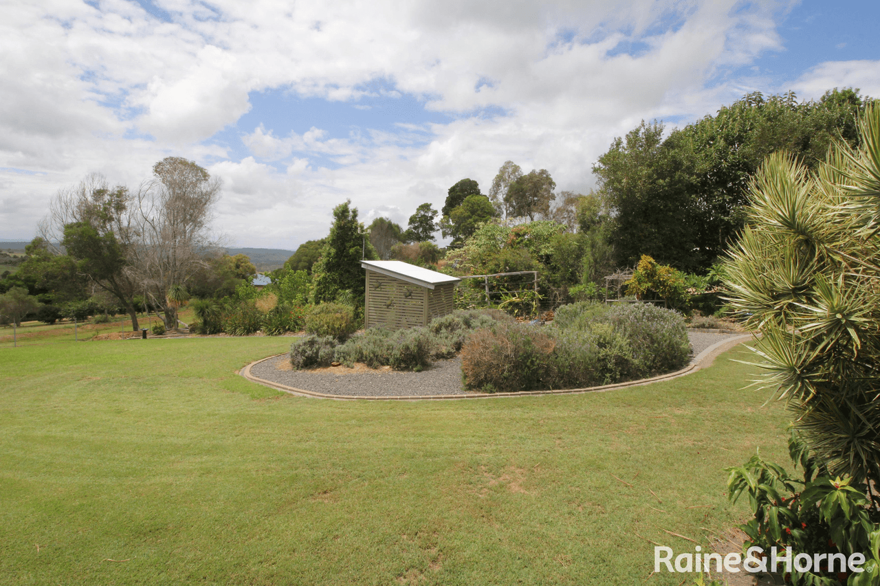 20 Macaulay Drive, KINGAROY, QLD 4610