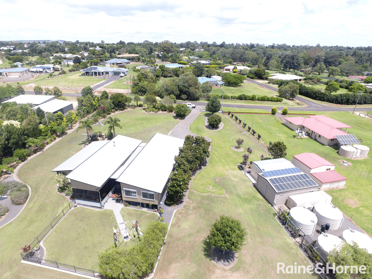 20 Macaulay Drive, KINGAROY, QLD 4610