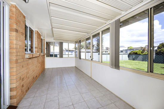 23 Tasman Avenue, KILLARNEY VALE, NSW 2261