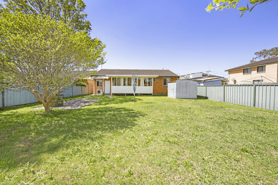 23 Tasman Avenue, KILLARNEY VALE, NSW 2261