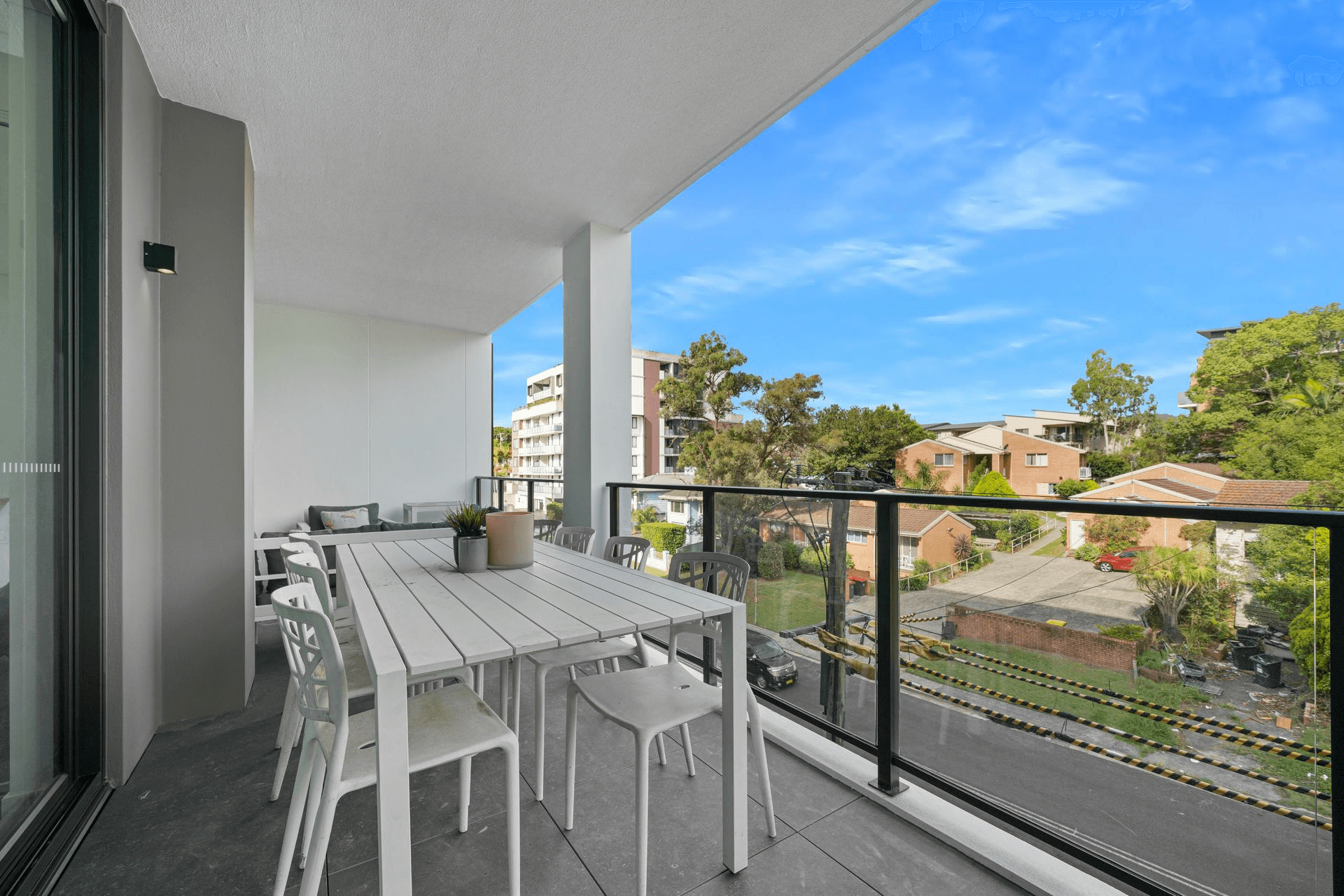 607/62 Hills Street, Gosford, NSW 2250