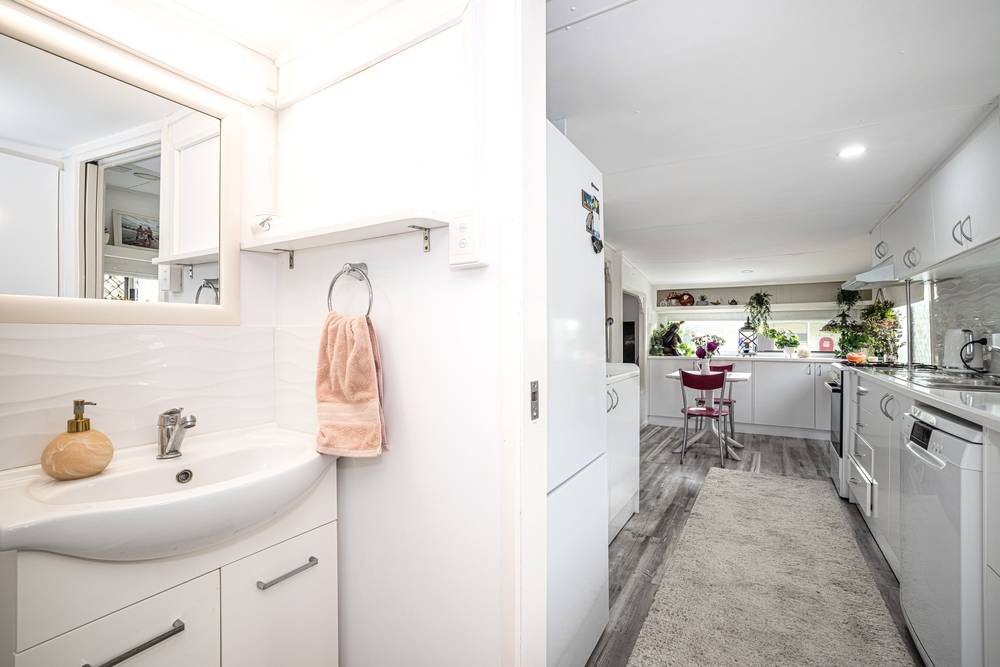 Villa 201/1-25 Fifth Avenue, Bongaree, Qld 4507