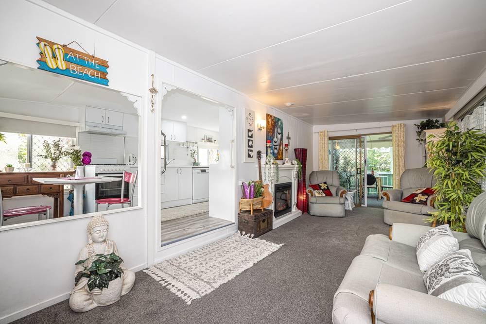 Villa 201/1-25 Fifth Avenue, Bongaree, Qld 4507