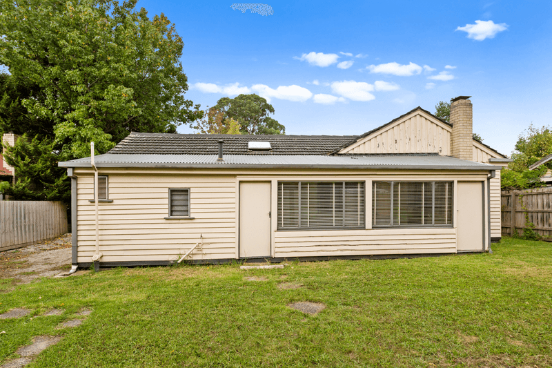 35 Lyons Road, CROYDON NORTH, VIC 3136