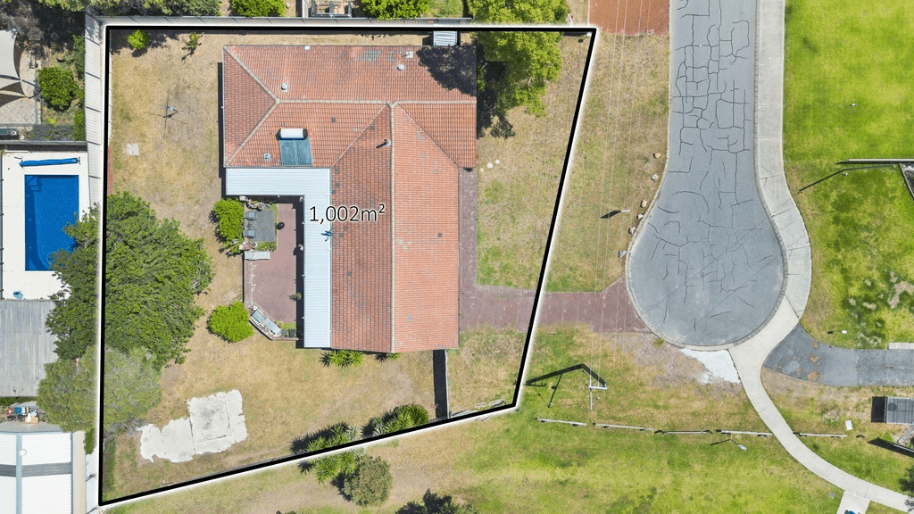 12 Poplar Court, Forrestfield, WA 6058