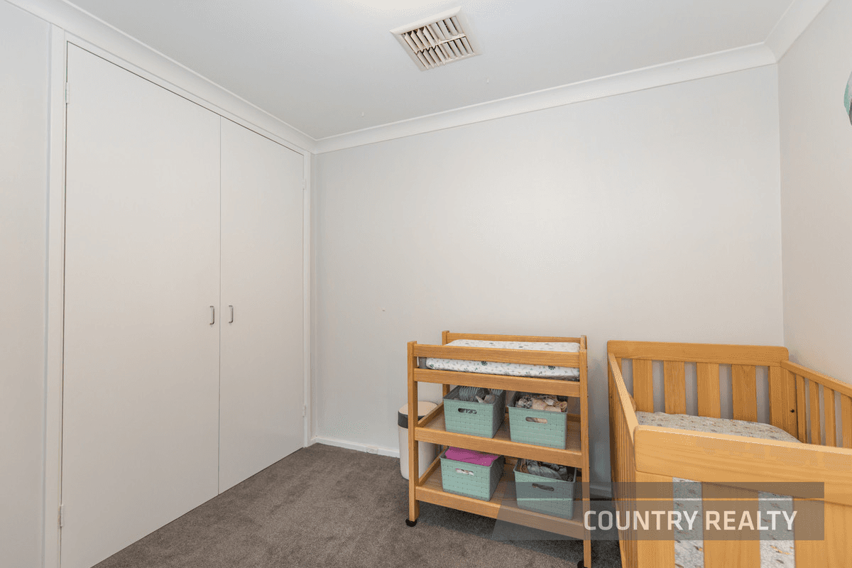 7 Hammond Place, Northam, WA 6401