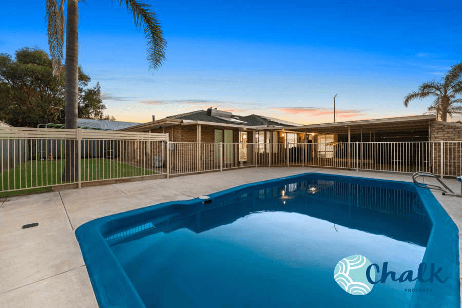 6 Lantern Court, SAFETY BAY, WA 6169