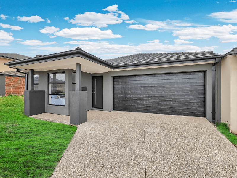 73 Athletic Circuit, CLYDE, VIC 3978