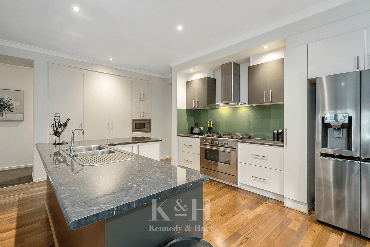 57 Mulgutherie Way, Gisborne, VIC 3437