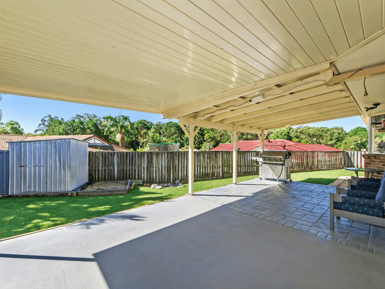 4 Galapagos Way, PACIFIC PINES, QLD 4211