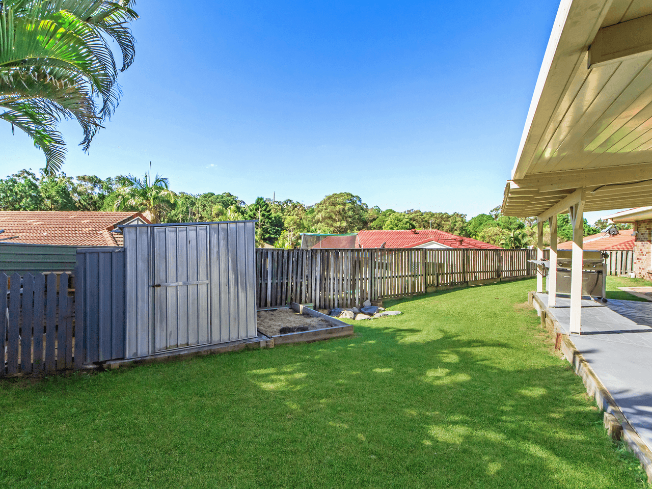 4 Galapagos Way, PACIFIC PINES, QLD 4211