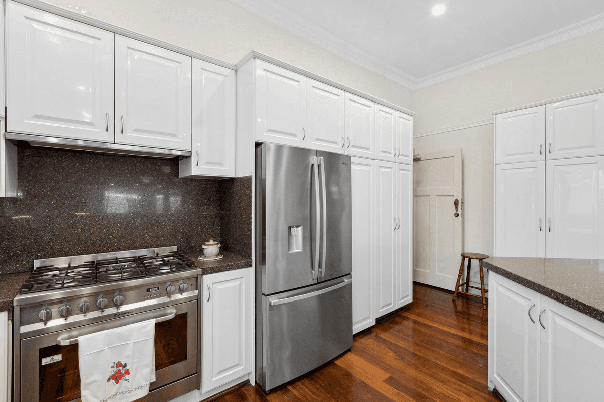 226 Railway Parade, Bayswater, WA 6053
