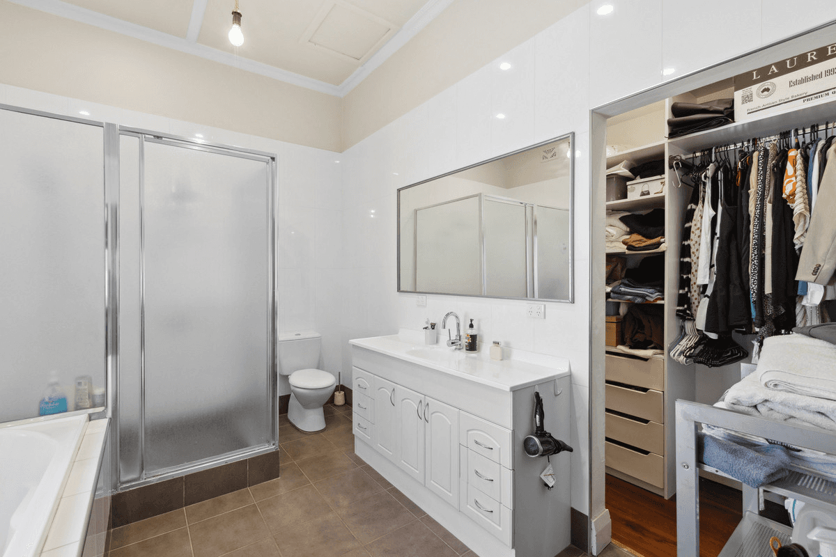 226 Railway Parade, Bayswater, WA 6053