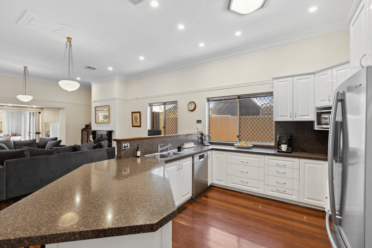 226 Railway Parade, Bayswater, WA 6053