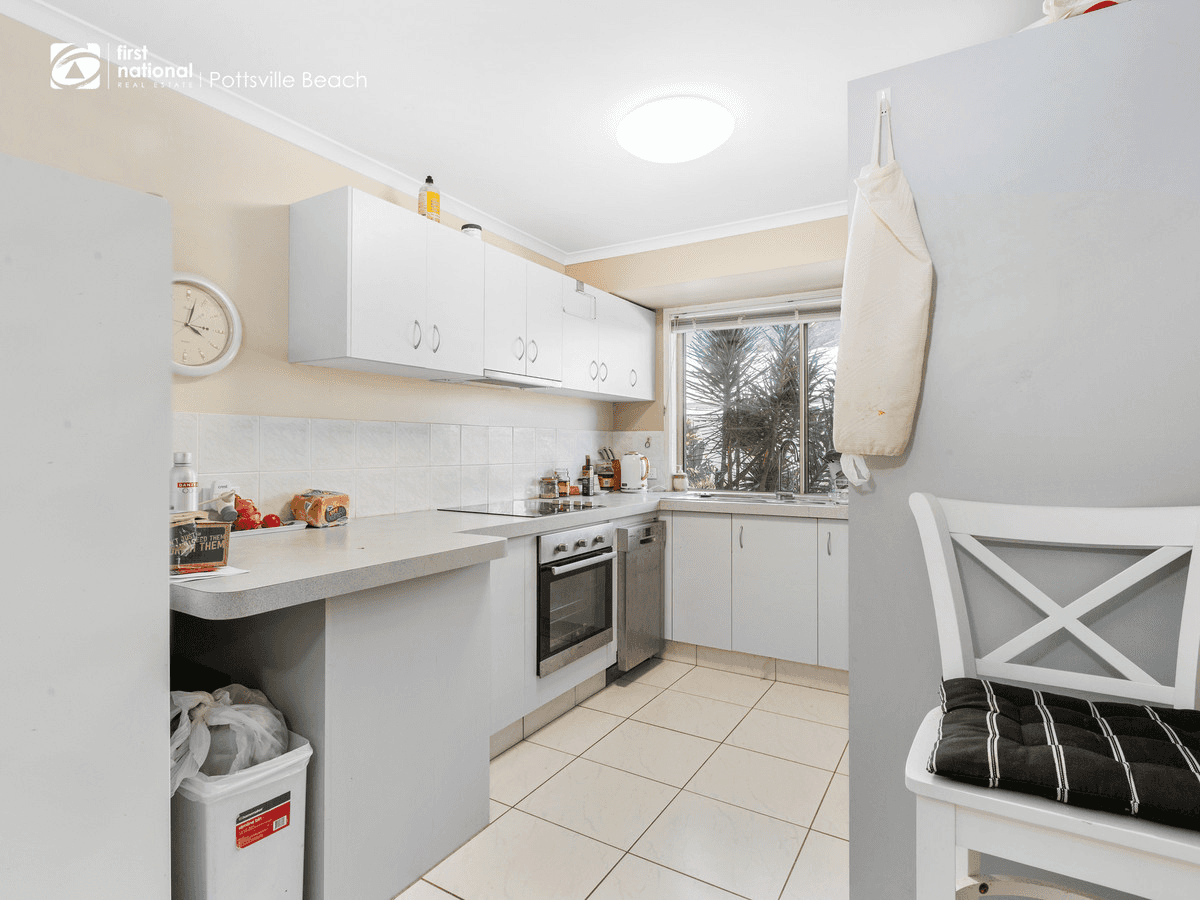 2 Hampton Court, Pottsville, NSW 2489