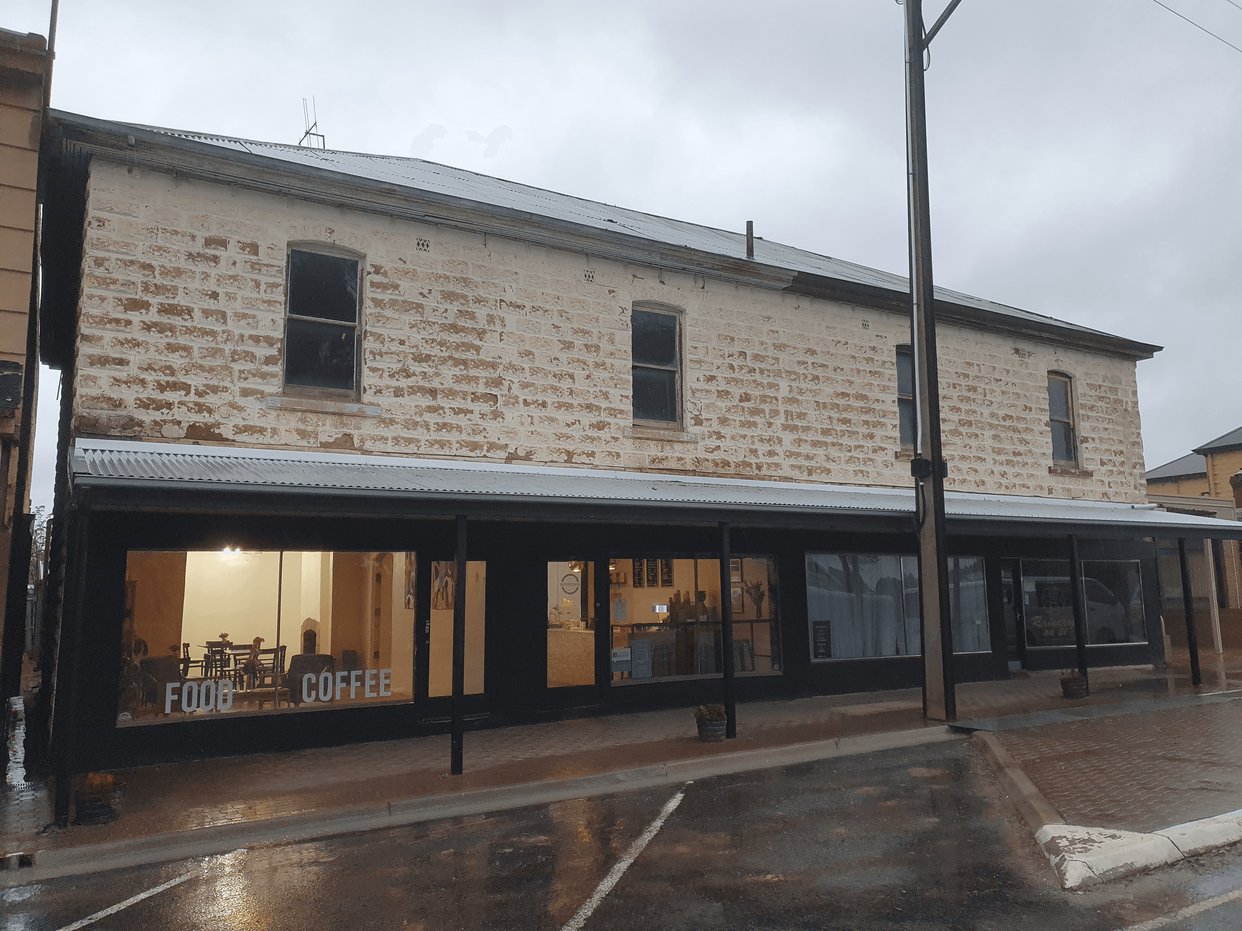 25-28 Railway Tce South, PINNAROO, SA 5304