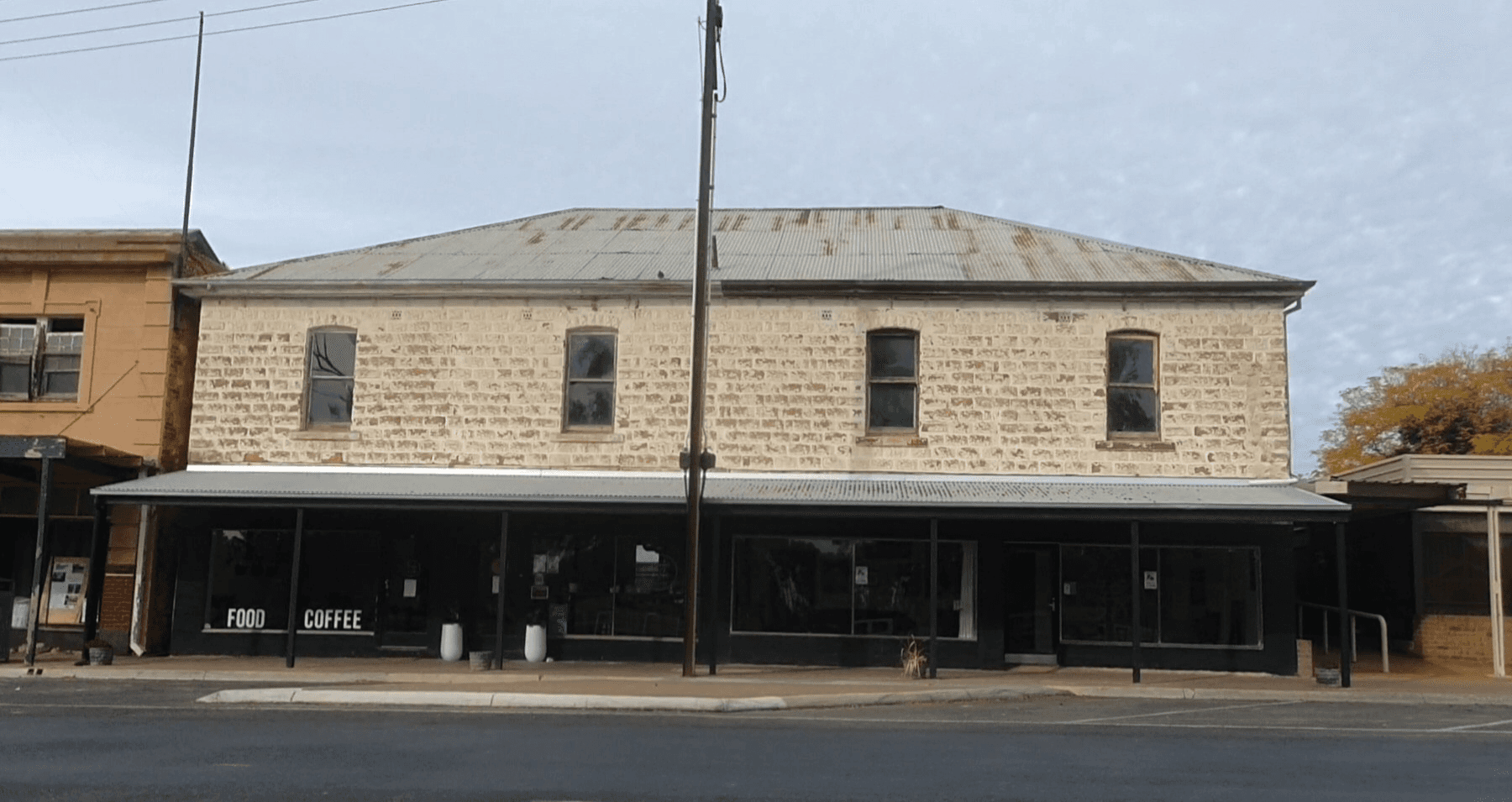 25-28 Railway Tce South, PINNAROO, SA 5304