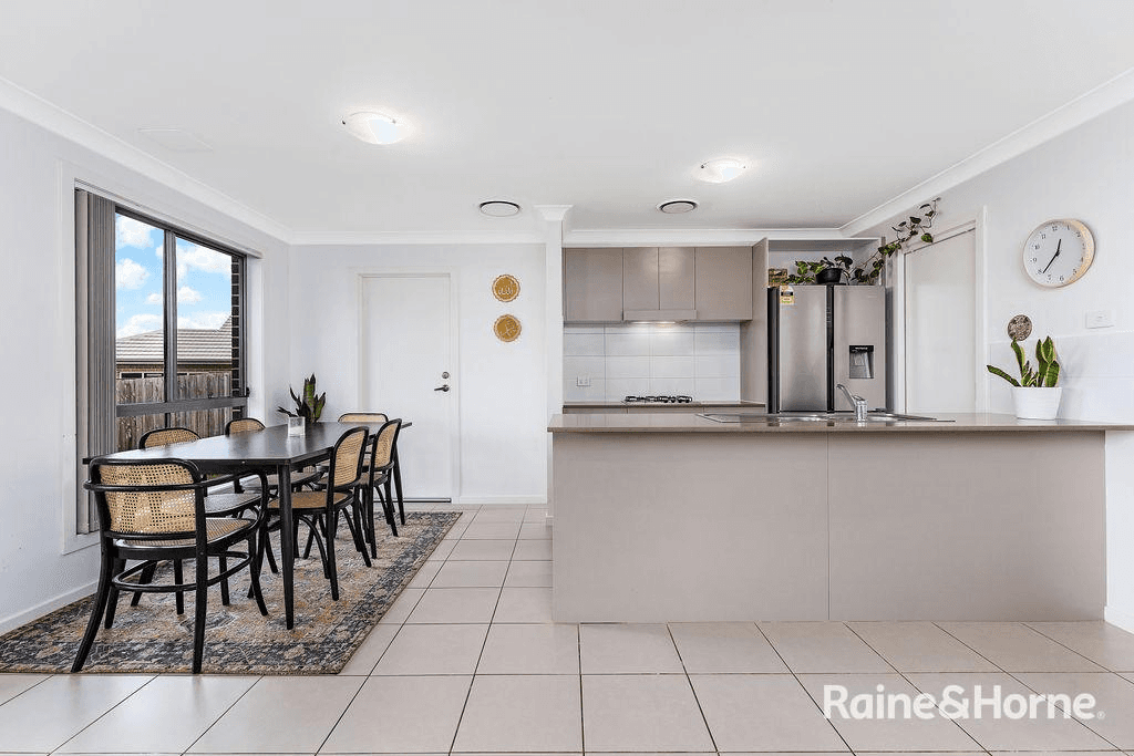 4 Kalgan Road, EDMONDSON PARK, NSW 2174