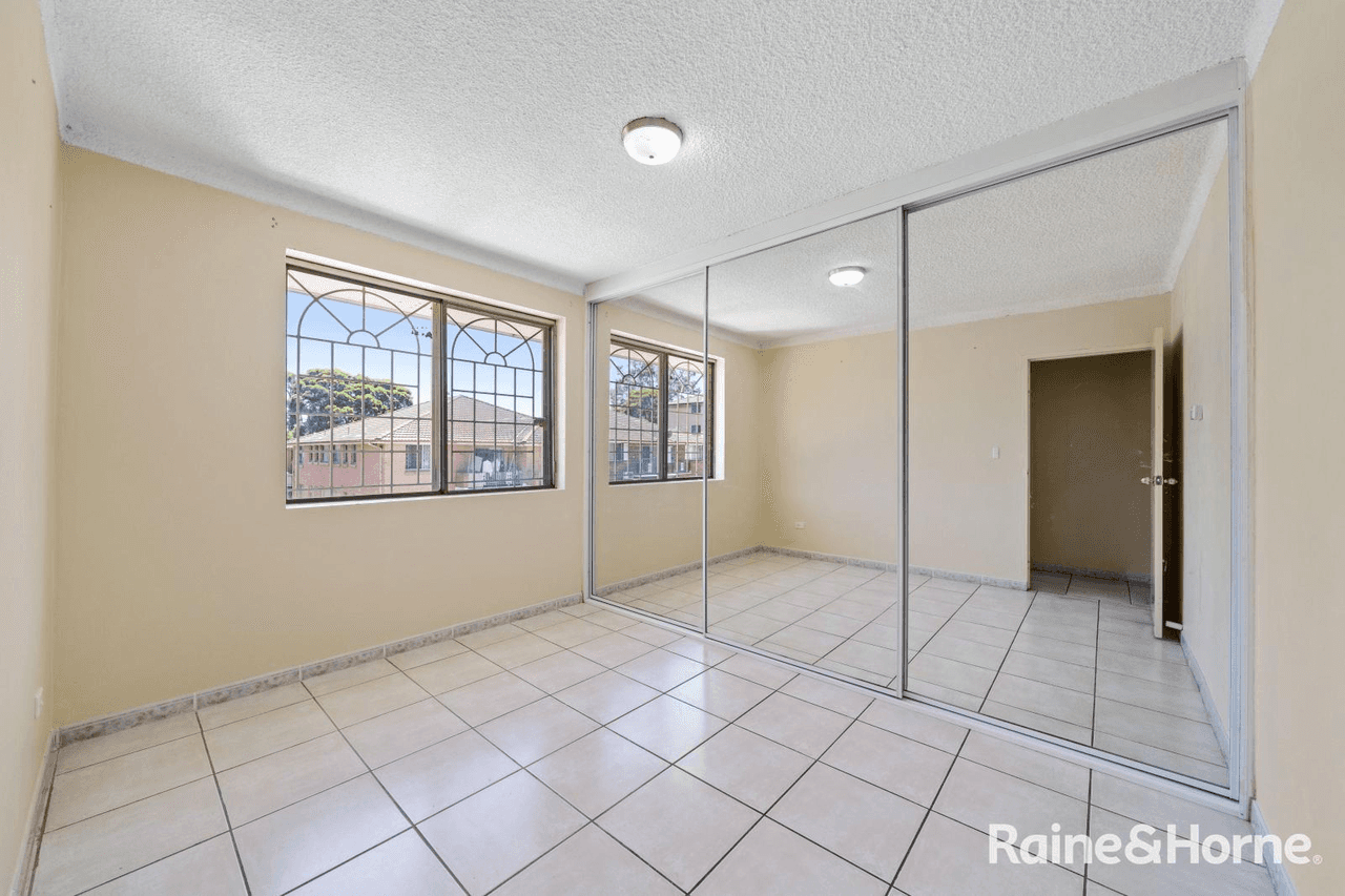 8/61C Mcburney Road, CABRAMATTA, NSW 2166