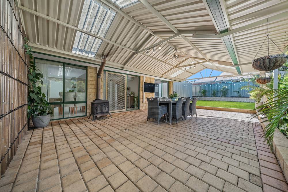 8 Abbey Green Road, Banksia Grove, WA 6031