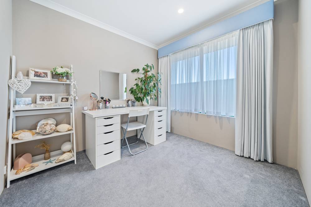 8 Abbey Green Road, Banksia Grove, WA 6031
