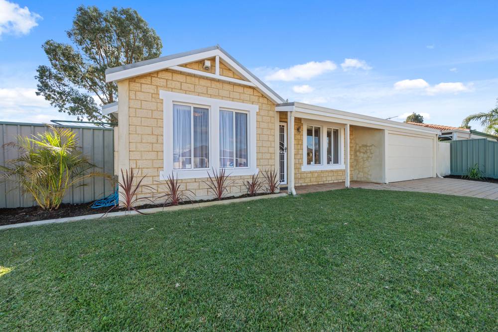 8 Abbey Green Road, Banksia Grove, WA 6031