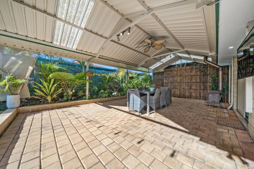 8 Abbey Green Road, Banksia Grove, WA 6031