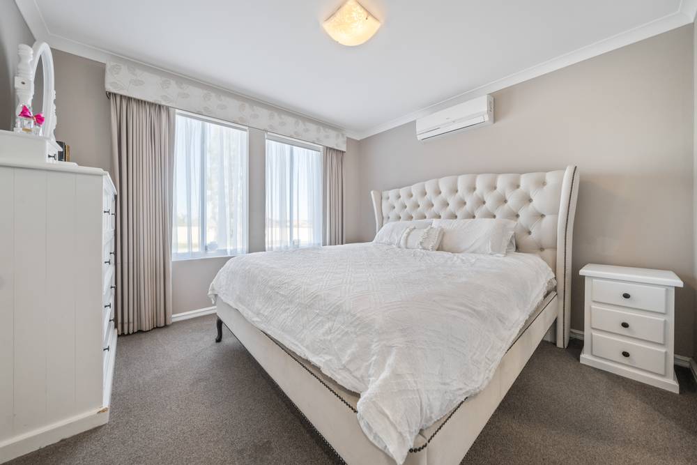 8 Abbey Green Road, Banksia Grove, WA 6031