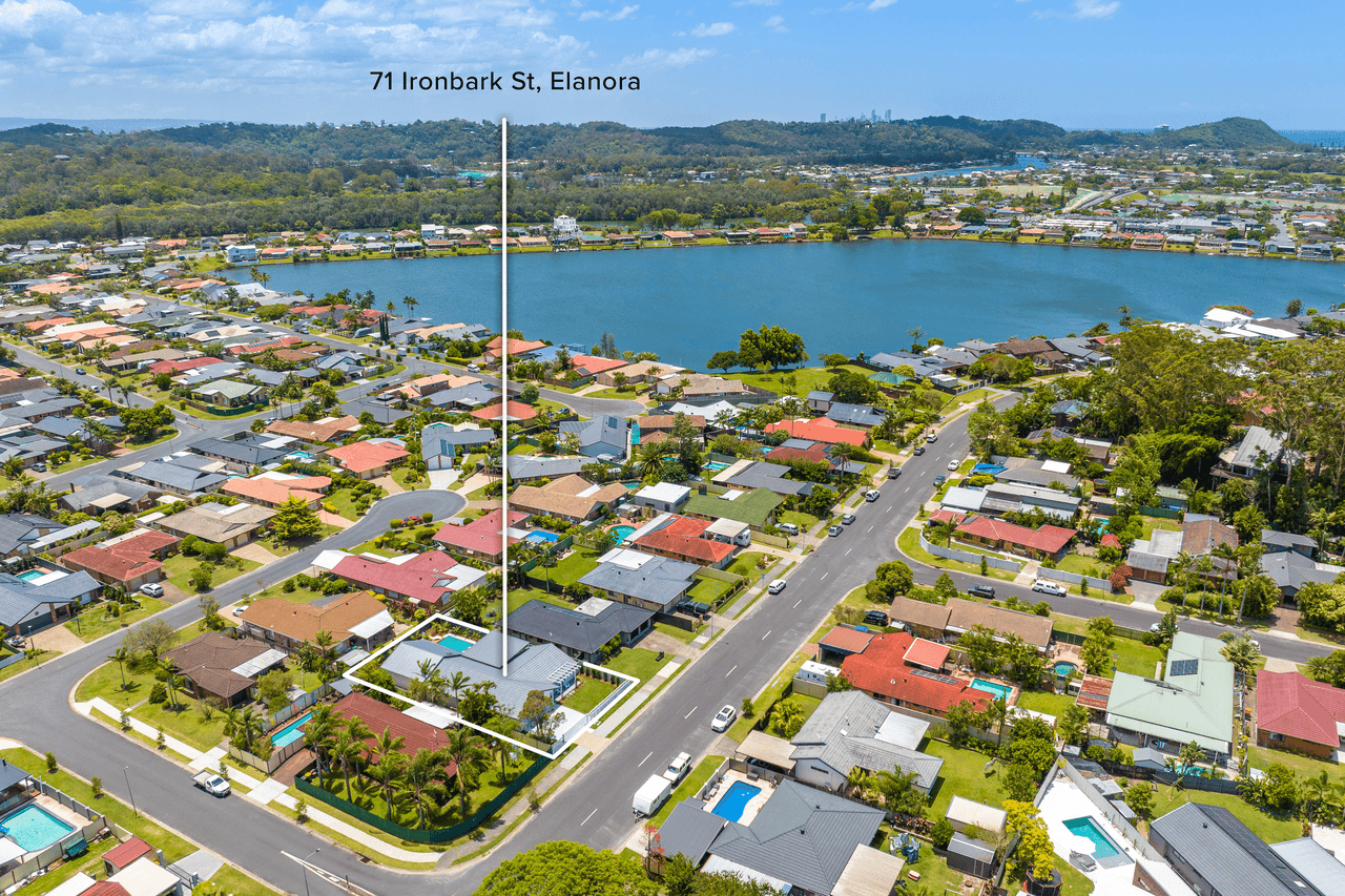 71 Ironbark Street, ELANORA, QLD 4221