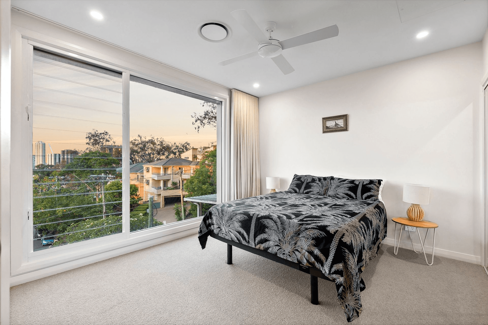 72 Hill Avenue, Burleigh Heads, QLD 4220