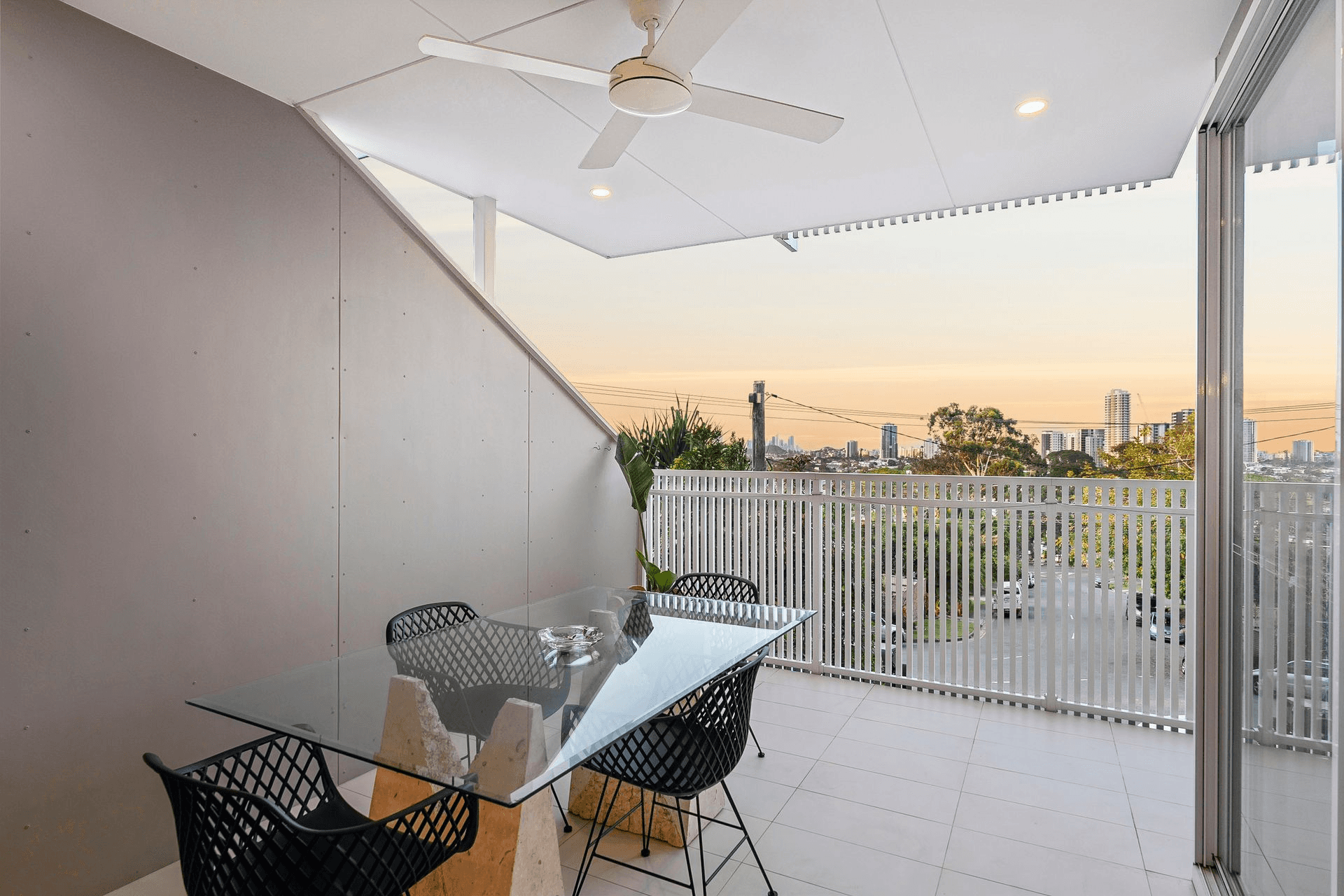 72 Hill Avenue, Burleigh Heads, QLD 4220