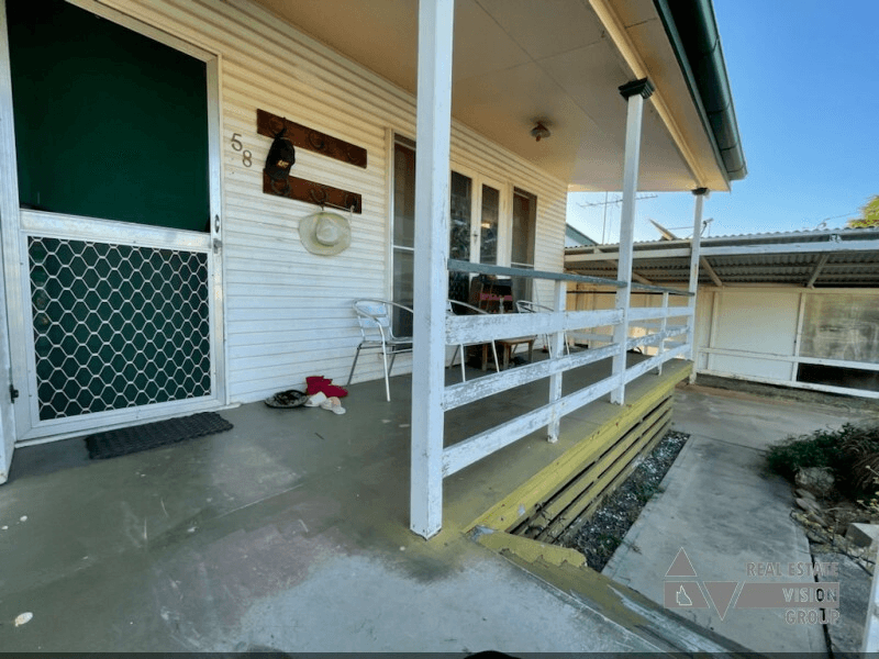 58 Littlefield St, Blackwater, QLD 4717