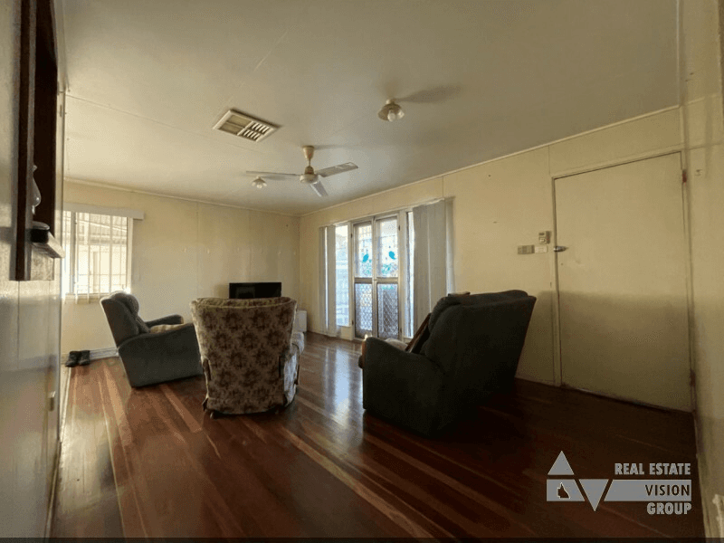 58 Littlefield St, Blackwater, QLD 4717