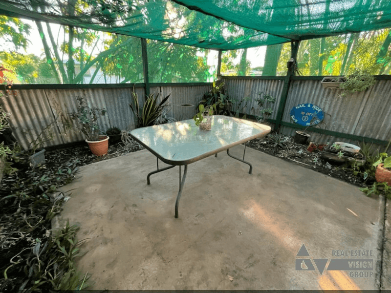 58 Littlefield St, Blackwater, QLD 4717