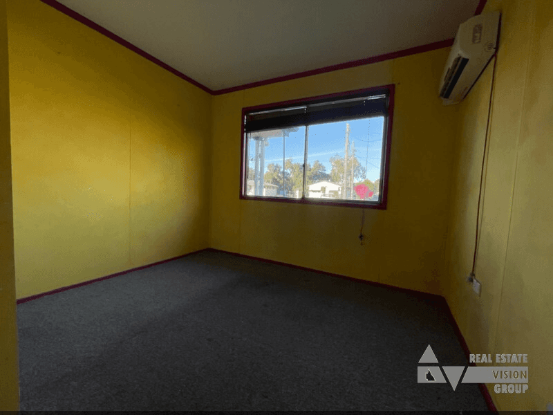 58 Littlefield St, Blackwater, QLD 4717