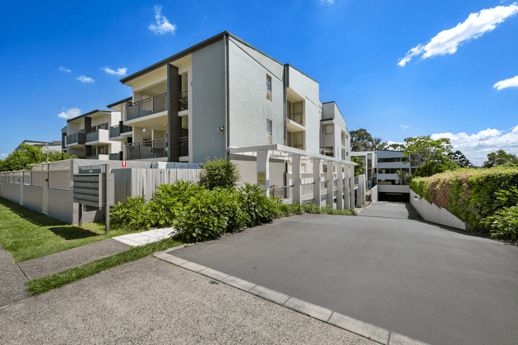 2/18 Mascar Street, UPPER MOUNT GRAVATT, QLD 4122