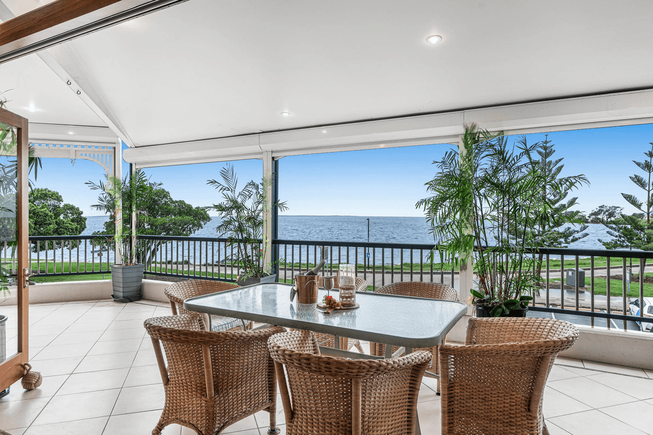 2 of 409 Esplanade, Manly, QLD 4179