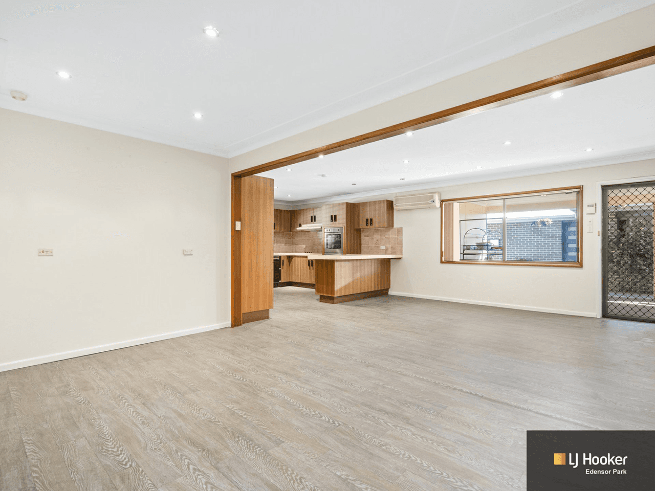 13 Boomerang Road, EDENSOR PARK, NSW 2176