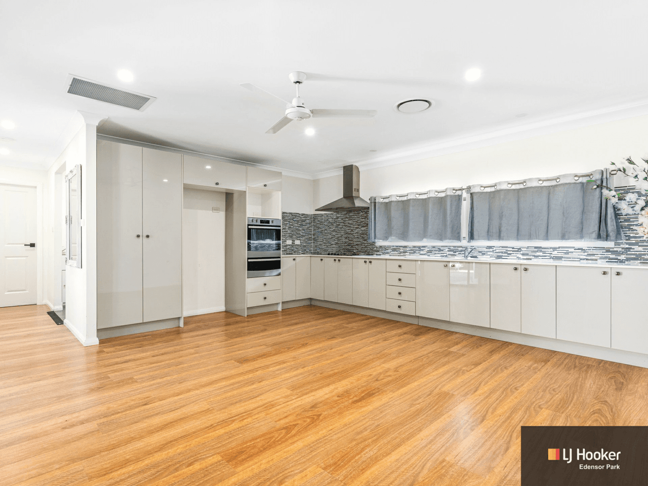 13 Boomerang Road, EDENSOR PARK, NSW 2176