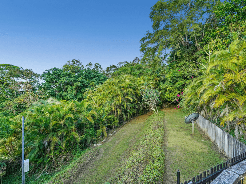 3 Charlekata Close, FRESHWATER, QLD 4870