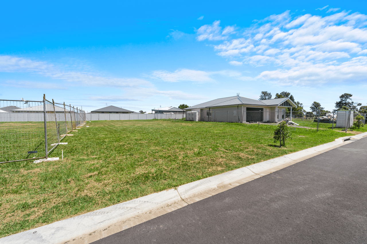 17 Oak Avenue, GRAFTON, NSW 2460