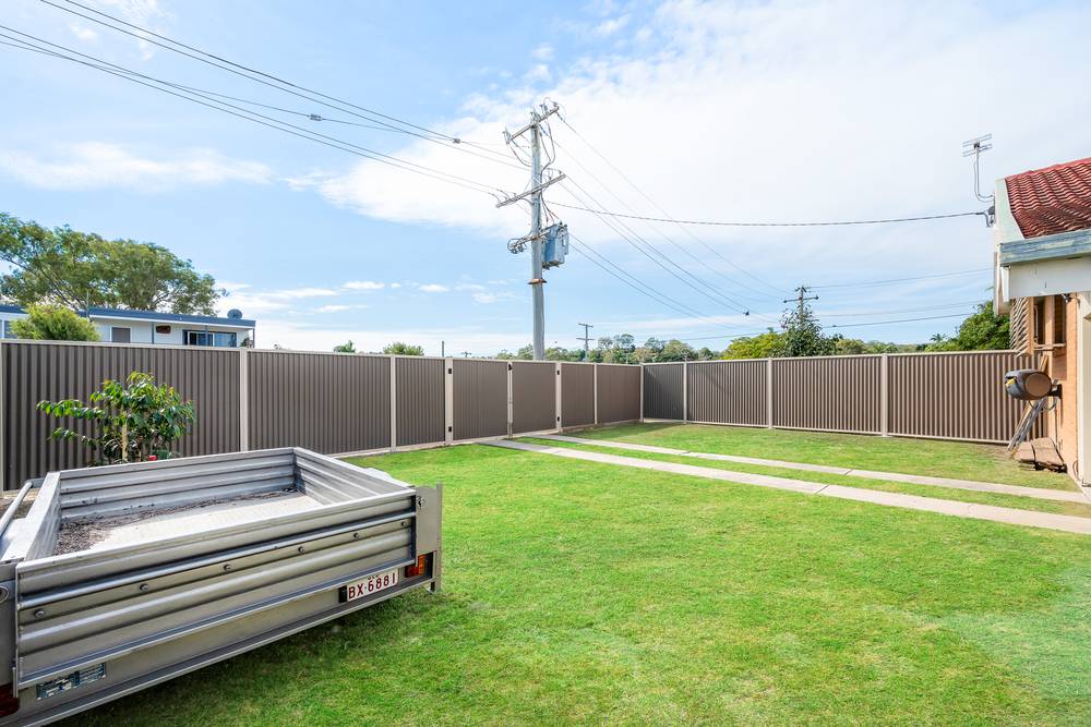 15 Larsen Street, WEST GLADSTONE, QLD 4680