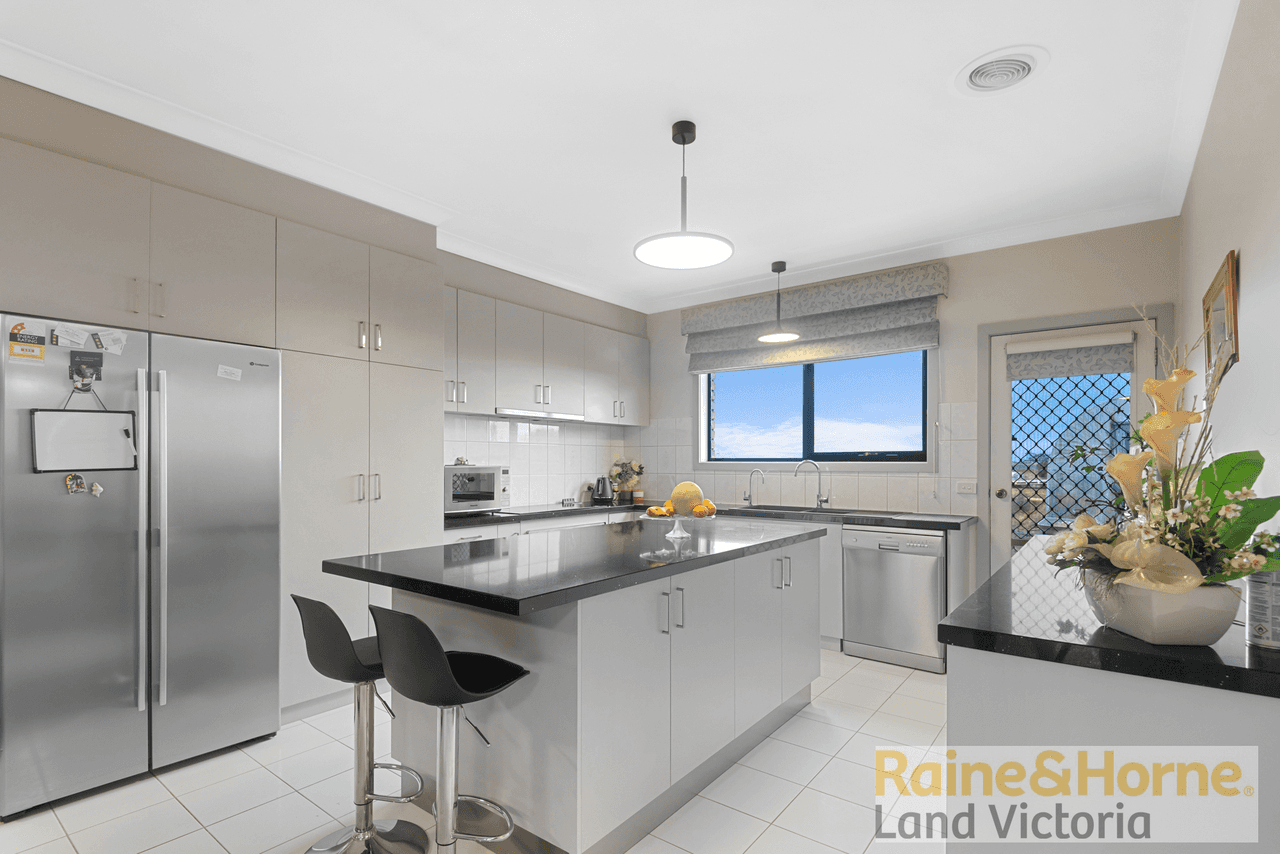 5 K Avenue, WERRIBEE SOUTH, VIC 3030