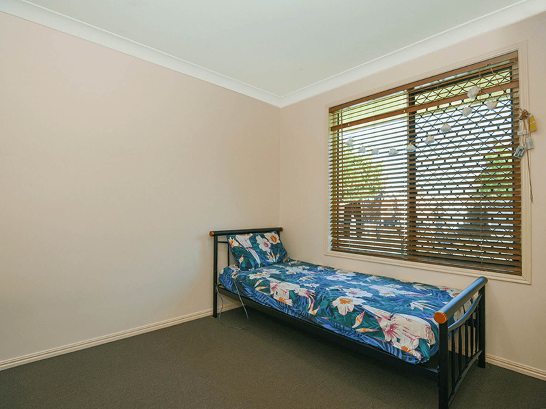 14B Barry Street, MOUNT LOFTY, QLD 4350