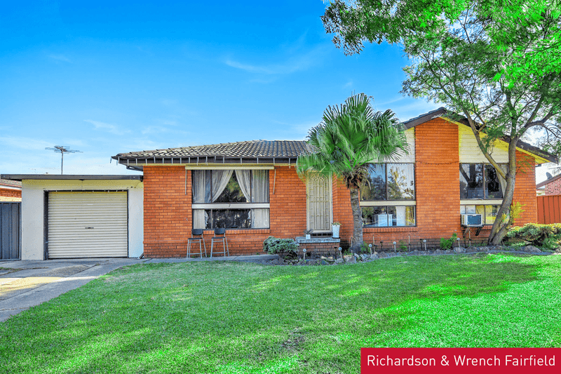 7 Esperance Crescent, WAKELEY, NSW 2176