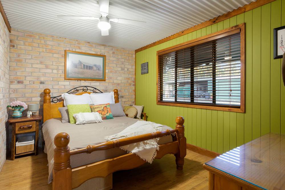 2 Firetail Avenue, REGENCY DOWNS, QLD 4341