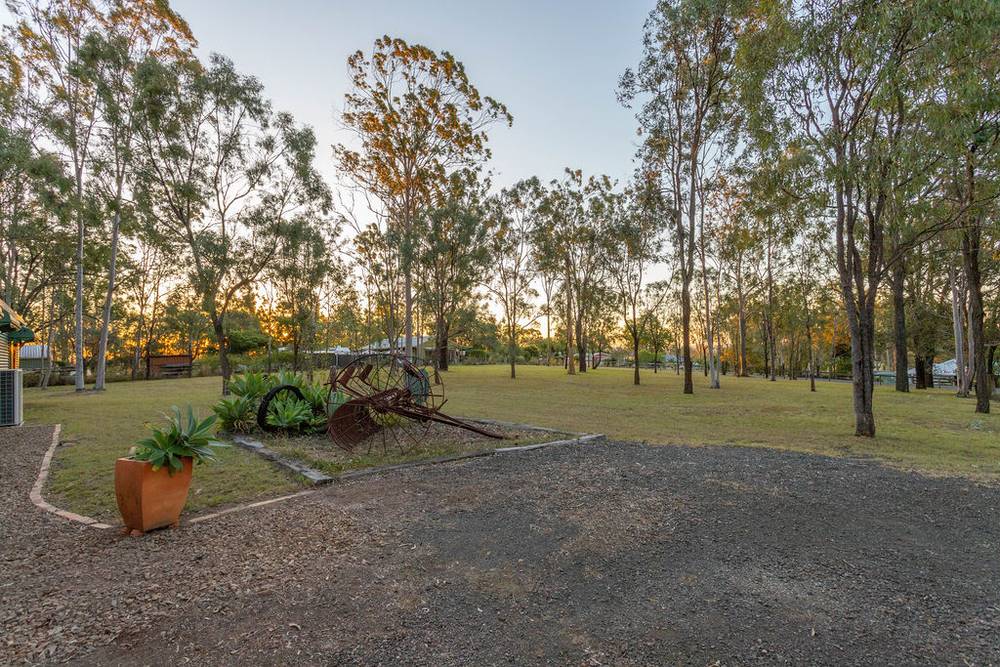 2 Firetail Avenue, REGENCY DOWNS, QLD 4341