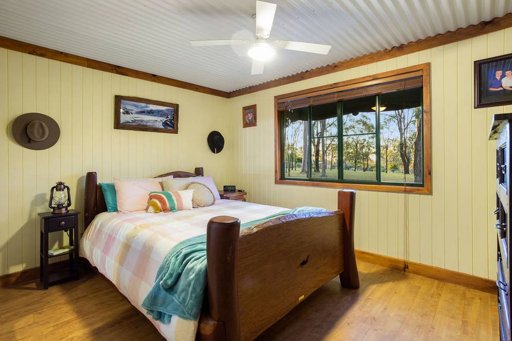 2 Firetail Avenue, REGENCY DOWNS, QLD 4341