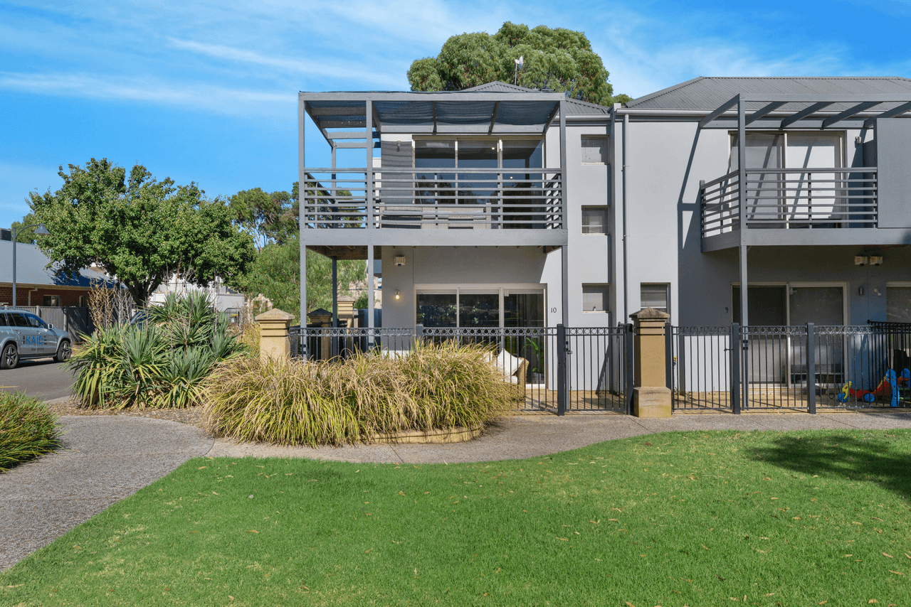 10/21 Peppercorn Circuit, MAWSON LAKES, SA 5095